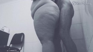 Stepson Fuck Surprise Stepmom in Shower