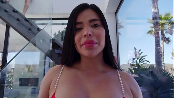 MILF LATINA RETALI RECIBE GANGBANG Y TRIPLE BBO