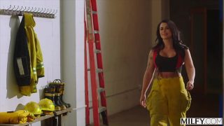 After a close call, bona fide fire captain firecracker Eva makes a deal her whole firehouse can’t refuse – a last man standing gangbang. The winner? Everyone.